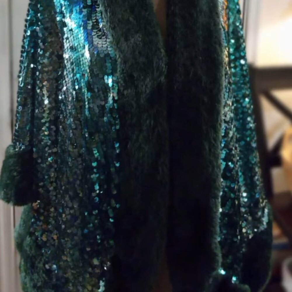 Fuax fur coat